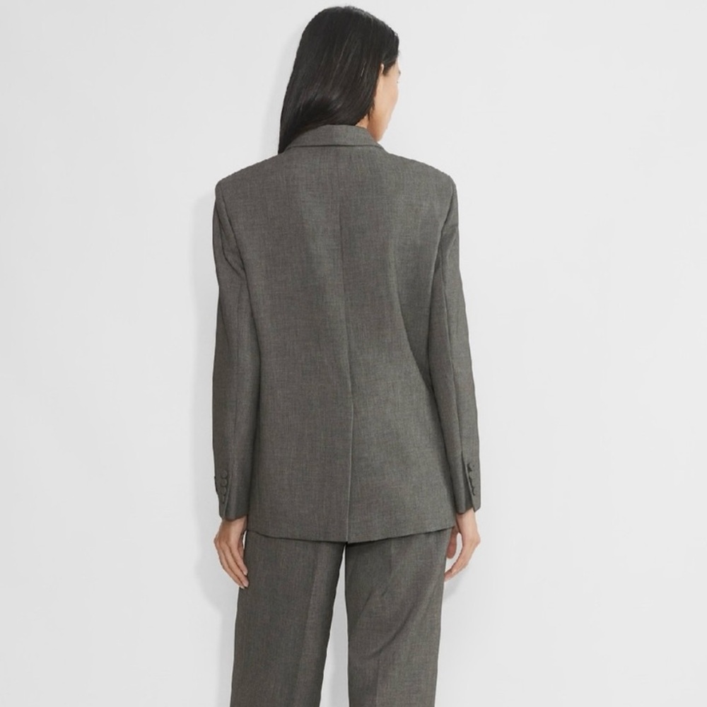Aritzia Babaton Artemis Blazer - Picture 2 of 16
